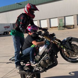 Meet your Posher, Cynthia